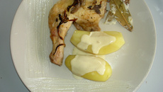 Poulet léger sauce crémeuse aux oignons et champignons