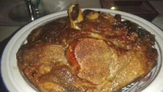 Agneau cuit à la vapeur, four