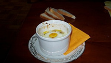 Œuf cocotte au roquefort