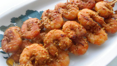 Brochettes de crevettes piquantes aux saveurs d'Asie