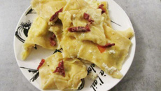 Raviolis maison au cottage-cheese et à la sauge