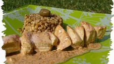 Brochette Tandoori massala, Ebly aux olives & tomates séchées