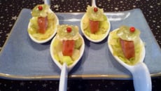 Morteau sur lit de poireaux à la cardamome