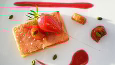 Craquant de fraises et bonbons rhubarbe