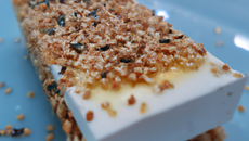 Brick à la feta miel et graines de sésame