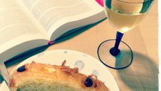 Cake aux knacki & vin blanc