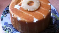 Charlotte à l'ananas et fromage blanc