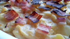 Gratin de pommes de terres aux lardons