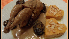 Cailles aux pruneaux et purée de patates douces