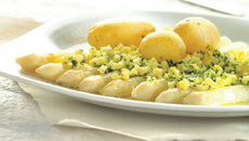 Asperges à la flamande