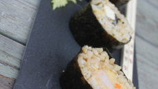 Makis aux crevettes yakitori