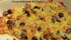 Crumble, pommes, bananes, chocolat et noix de coco