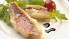 Filets de rougets au Pineau blanc des Charentes