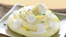 Purée de pommes de terre au citron