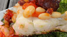 Cabillaud, coco paimpolais à la compotée de tomate et chorizo