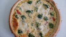 Tarte brocolis, tomates, mozzarella