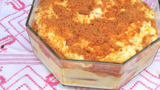 Tiramisu aux pêches d'ici et vin de Banyuls