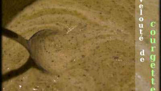 Velouté de courgette au fromage de chèvre