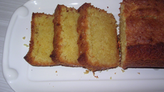 Quatre-Quarts aux pommes et à la cannelle