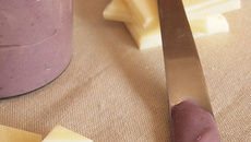 Pâte à tartiner chocolat blanc-mûre