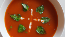 Soupe à la tomate facile