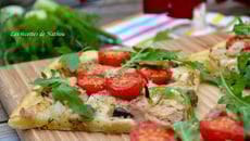 Pizza au thon, mozzarella marinée et fenouil confit