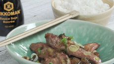 Aiguillettes de canard laquées à la sauce soja sucrée et vinaigre balsamique