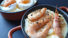 Œufs cocotte au maroilles et crevette grises