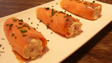 Cannelloni de saumon fumé à la ricotta et aux poivrons rouges