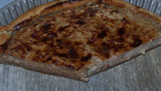 Tarte au céleri rave, bleu et noix