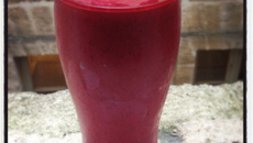 Smoothie aux fruits rouges économique