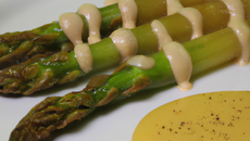 Asperges vertes à l'huile de Nyons