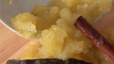 Compote de pommes au micro-ondes