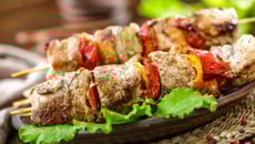 Brochette de poulet tandoori