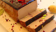 Terrine de foie gras au pain d'épices et chocolat