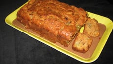 Cake au thon à la tomate et olives vertes