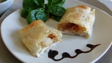 Brickettes de dindonneau au Chaource et poire de Mamigoz