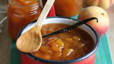 Confiture de pêche aux pépins de citron