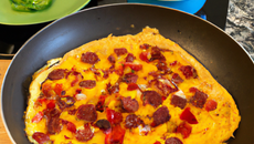Omelette aux poivrons et chorizo