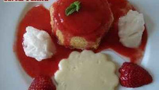 Mini charlotte aux fraises et son sorbet au gingembre