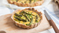 Quiche végétarienne aux asperges