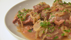 Joue de porc à la bière braisée