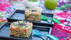 Tartare de saumon et pomme au wasabi et gingembre