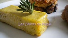 Petits cakes de pommes de terre à la tapenade d'olives vertes