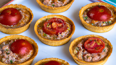 Tartelettes moutarde / thon à la tomate