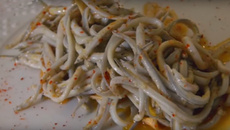 Poêlée de civelles ou pibales