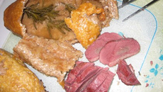 Magret de canard en croute de sel au romarin