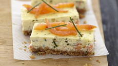 Cheesecake au saumon fumé et fromage Carré Frais