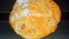 Pain à la châtaigne et canberries