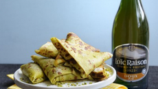 Samossa de crêpes à la pistache, poires et pécan caramélisées